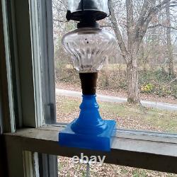 1870s PRISM FONT OIL LAMP WITH BLUE GLASS BASE & NICE SWIRLED GLASS CHIMNEY