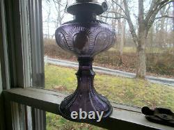 1880s ANTIQUE ZIPPER LOOP KEROSENE OIL LAMP AMETHYST GLASS COMPLETE REAL NICE