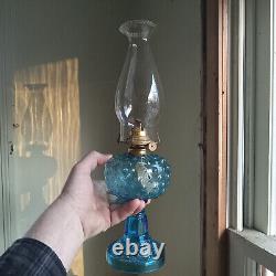 1880s BEAUTIFUL BLUE GLASS DEW DROP HOBNAIL STAND LAMP WITH BURNER & CHIMNEY