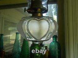 1890 Original Frosted Queen Heart Oil Lamp With Green Base 1892 Burner &chimney