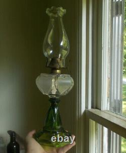 1890 Original Frosted Queen Heart Oil Lamp With Green Base 1892 Burner &chimney