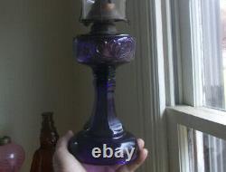 1890s ANTIQUE PICKARD PATTERN AMETHYST GLASS OIL LAMP WITH 1883 DATED BURNER