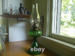 1890s ORIGINAL GREEN GLASS FISHSCALE WITH CABLE FONT OIL LAMP FINDLAY COMPLETE