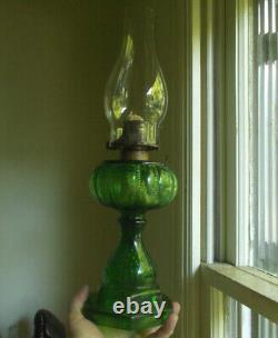 1890s ORIGINAL GREEN GLASS FISHSCALE WITH CABLE FONT OIL LAMP FINDLAY COMPLETE