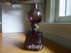 1903 Amethyst Glass Dugan Crocodile Tears Miniature Oil Lamp With Original Shade