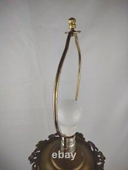 29 Tall Brass Antique Hollywood Regency /Banquet/Parlor Table Lamp