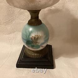 ANTIQUE 19th CENTURY 1800's OIL LAMP WITH HAND PAINTED MILK GLASS BASE 13