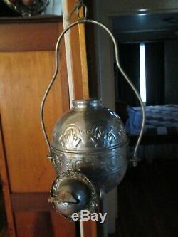 ANTIQUE ANGLE Lamp Co. N. Y. HANGING BRASS TWO SIDED OIL LAMP With Shades