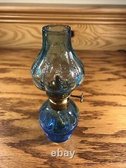 ANTIQUE AQUA BLUE GLASS MINIATURE OIL LAMP DOT LOOP RIBBED SMITH 1 Fig 467