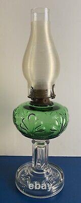 ANTIQUE-RIVERSIDE-EMERALD GREEN-FERN OIL LAMP-1890s-URANIUM GLASS-BANNER BURNER