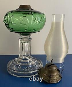 ANTIQUE-RIVERSIDE-EMERALD GREEN-FERN OIL LAMP-1890s-URANIUM GLASS-BANNER BURNER