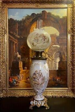 A BEAUTIFUL Victorian Style Colonial Ware Parlor Oil Lamp