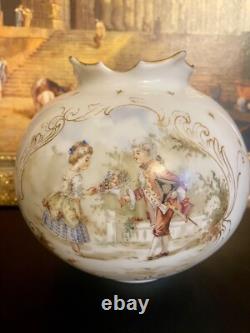 A BEAUTIFUL Victorian Style Colonial Ware Parlor Oil Lamp
