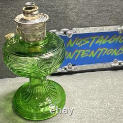 Aladdin B40 Washington Drape Oil Lamp Green Moonstone Uranium Glass Pre War 1939