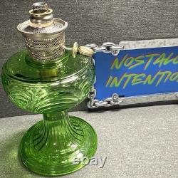 Aladdin B40 Washington Drape Oil Lamp Green Moonstone Uranium Glass Pre War 1939