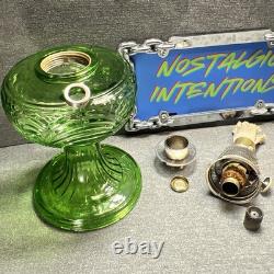 Aladdin B40 Washington Drape Oil Lamp Green Moonstone Uranium Glass Pre War 1939