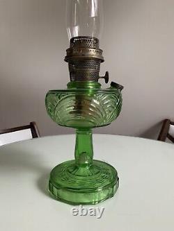 Aladdin Green Washington Drape Uranium Glass Oil Lamp 1941 With Model B Burner