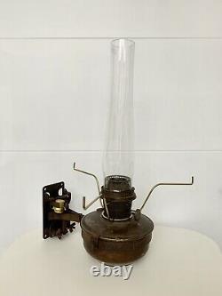 Aladdin Railroad Caboose Oil Lamp With Nashville Model B Burner And Wall Bracket