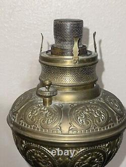 Antique 1800's Brass Hipwell Kerosene Oil lamp Cherubs Very Rare & Htf Exc