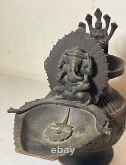 Antique 1800's Nepalese Nepal bronze SUKUNDA VISHNU GANESH NAGAS SNAKE oil lamp