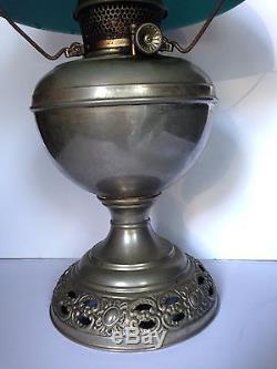 Antique 1889 BRADLEY & HUBBARD B&H OIL KEROSENE LAMP w Original Glass Shade