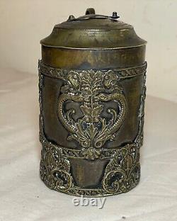 Antique 19th century Victorian ornate bronze figural cherub portable oil lamp