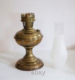 Antique Aladdin Brass Oil/Kerosene Lamp withWick & Frosted Chimney