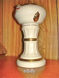 Antique Aladdin Kerosene Oil Lamp Model B-25 Victoria