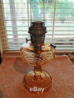 Antique Aladdin Lamp Amber Washington Drape withNu-Type Model B Burner 1940's NICE