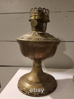 Antique Aladdin Model No 8 (1919-1920) Satin Brass Table Lamp