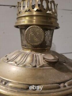 Antique Aladdin Model No 8 (1919-1920) Satin Brass Table Lamp