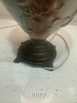 Antique Angel Cherub Stencil Consolidated Gone With the Wind Banquet Oil Lamp Ve