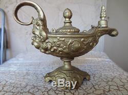 Antique BRADLEY HUBBARD BH Gold Rococo Oil Lamp Aladdin Genie Wind Art Decor
