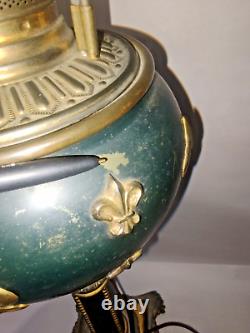 Antique B&H Bradley & Hubbard Gold fleur-de-lis Parlor Banquet Oil Lamp Rare