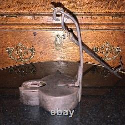 Antique Betty Lamp Whale Oil Lamp with hanger spike