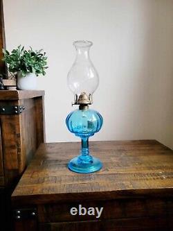 Antique Blue Glass Panel Optic Kerosene Oil Lamp & Chimney with Eagle