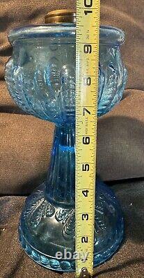 Antique Blue Turkey Foot Pattern Oil / Kerosene Lamp US Glass RARE Nice