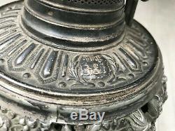 Antique Bradley Hubbard B&H Victorian Banquet Kerosene Oil Lamp Lady Face Shade