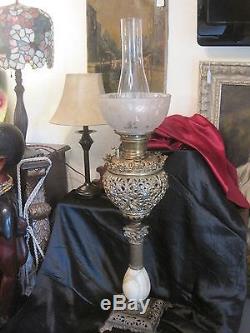 Antique Bradley & Hubbard Banquet Oil Lamp