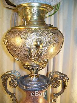 Antique'' Bradley & Hubbard'' Banquet Oil Lamp'