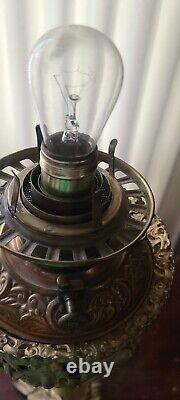 Antique Bradley Hubbard Oil Parlor Table Lamp Year 1888