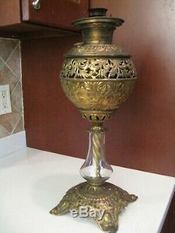 Antique Bradley & Hubbard Ornate Victorian Brass Parlor Banquet Oil Lamp GWTW