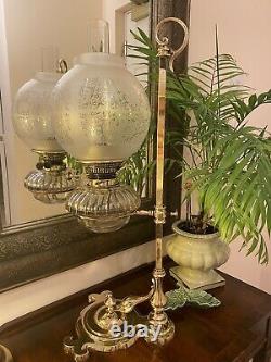 Antique Brass Art nouveau Hinks Oil Lamp