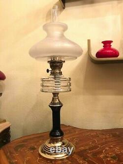 Antique Brass Oil Kerosene Lamp Beautiful Glass Shade