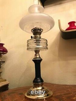 Antique Brass Oil Kerosene Lamp Beautiful Glass Shade