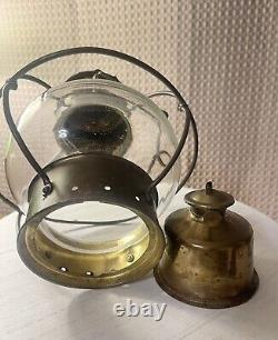 Antique Brass Onion Railway Ship Oil Lamp With Chimney, Metal Cage, And Burner