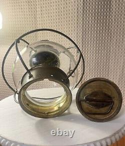 Antique Brass Onion Railway Ship Oil Lamp With Chimney, Metal Cage, And Burner