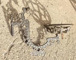 Antique Cast Iron Eastlake Stover Wall Mount Oil Lamp Sconce with 9 Reflector