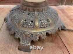 Antique Cherub Electric Oil Lantern Lamp Milk Glass Globe Large Gwtw Hurricane