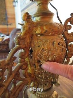 Antique Cherub Oil Lamp Ornate Parlor Banquet Candle Light Spelter or Bronze
